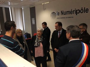Visite de Madame la Ministre, Jacqueline Gourault, au Numéripôle