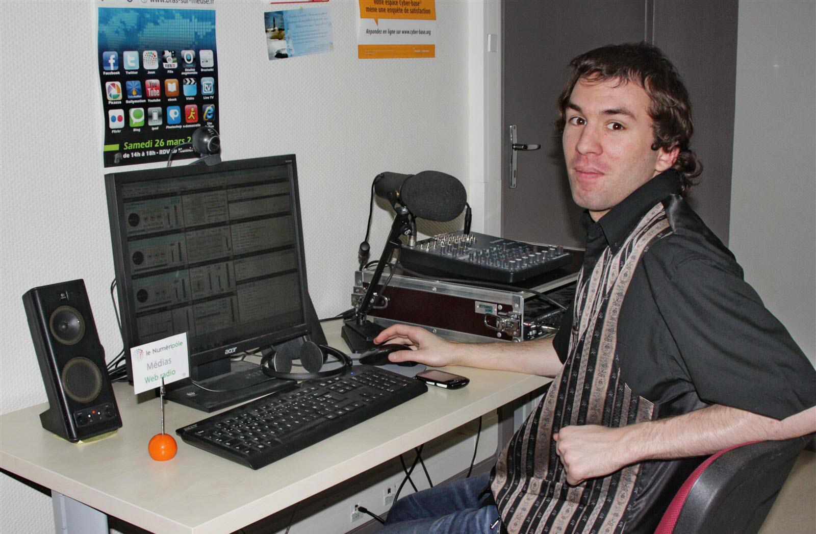 Lancement de LNRADIO